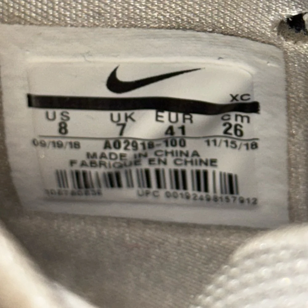 Nike Kyrie 5 Oreo - AO2918-100 Men’s US 8